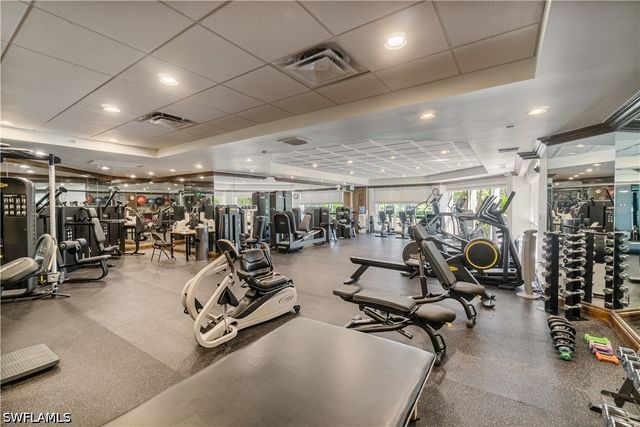 4021 Gulf Shore BLVD N 702, Naples, FL 34103