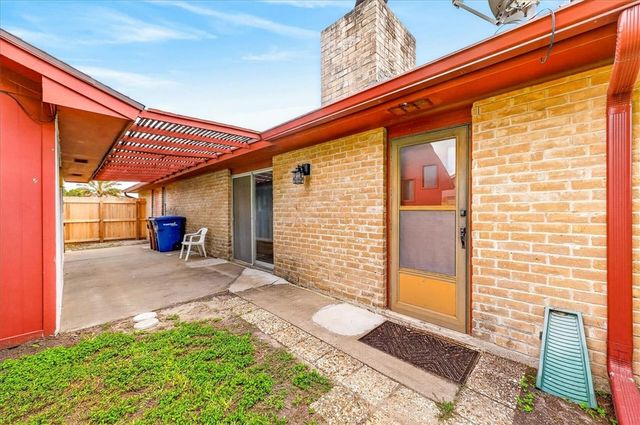 5314 Ridgewood Court, Corpus Christi, TX 78413
