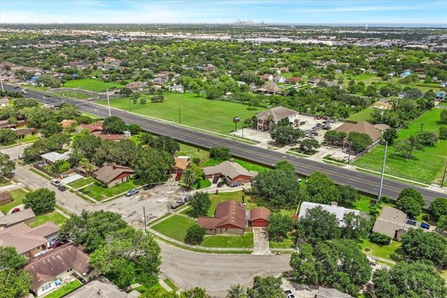 5314 Ridgewood Court, Corpus Christi, TX 78413