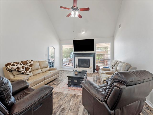 4710 Ashley Circle, Midlothian, TX 76065