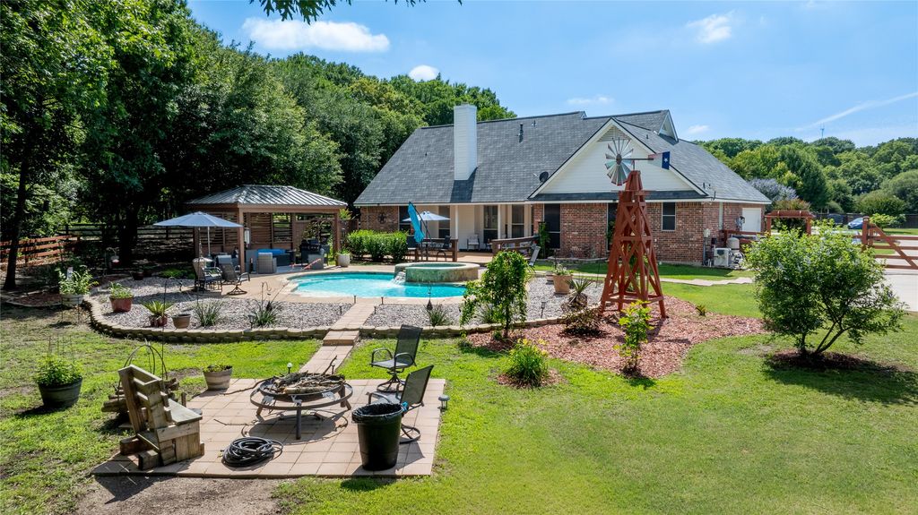 4710 Ashley Circle, Midlothian, TX 76065