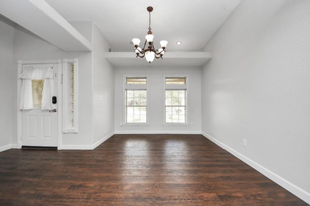 204 Audubon Woods Court, Richwood, TX 77531