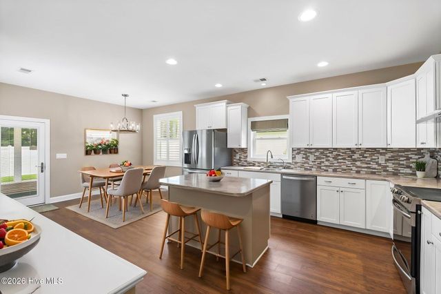 676 Boundary Loop Road NW, Calabash, NC 28467