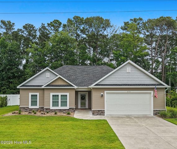 676 Boundary Loop Road NW, Calabash, NC 28467