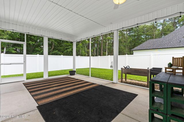 676 Boundary Loop Road NW, Calabash, NC 28467