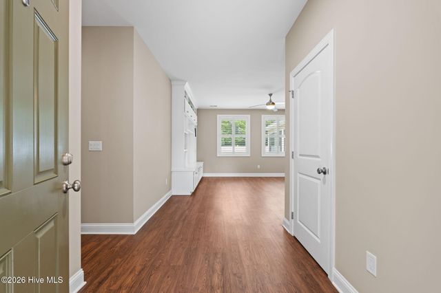 676 Boundary Loop Road NW, Calabash, NC 28467
