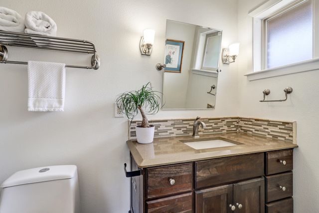 8222 Connecticut Street NE, Albuquerque, NM 87110