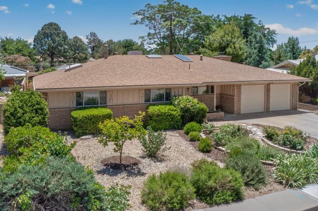 8222 Connecticut Street NE, Albuquerque, NM 87110