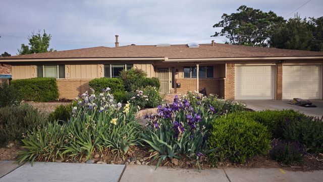 8222 Connecticut Street NE, Albuquerque, NM 87110