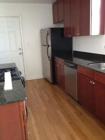 1346.5 W ESTES Avenue 3E, Chicago, IL 60626