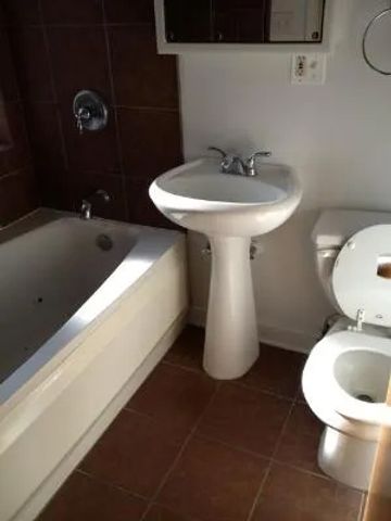 1346.5 W ESTES Avenue 3E, Chicago, IL 60626