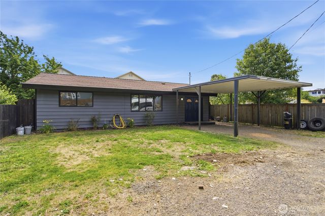 1126 Poindexter Avenue W, Bremerton, WA 98312