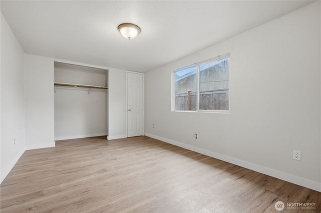 1126 Poindexter Avenue W, Bremerton, WA 98312