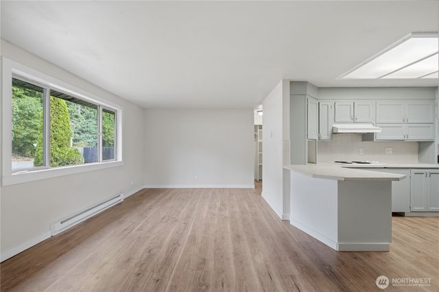 1126 Poindexter Avenue W, Bremerton, WA 98312