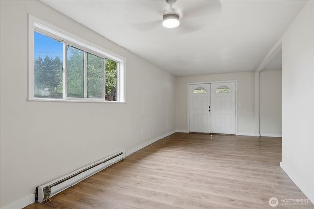 1126 Poindexter Avenue W, Bremerton, WA 98312