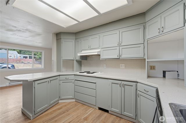 1126 Poindexter Avenue W, Bremerton, WA 98312
