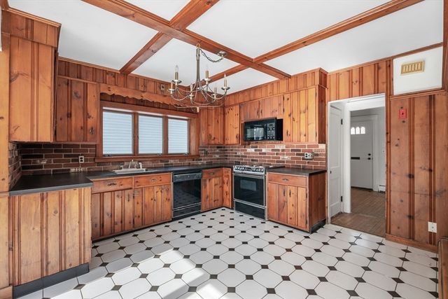 10 Arbutus Road, Swampscott, MA 01907