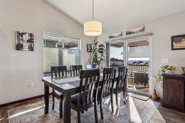 912 Prairie View Drive, West Branch, IA 52358