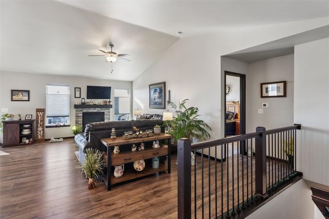 912 Prairie View Drive, West Branch, IA 52358