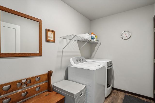 912 Prairie View Drive, West Branch, IA 52358