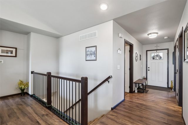 912 Prairie View Drive, West Branch, IA 52358