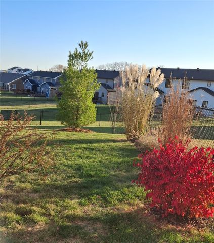 912 Prairie View Drive, West Branch, IA 52358