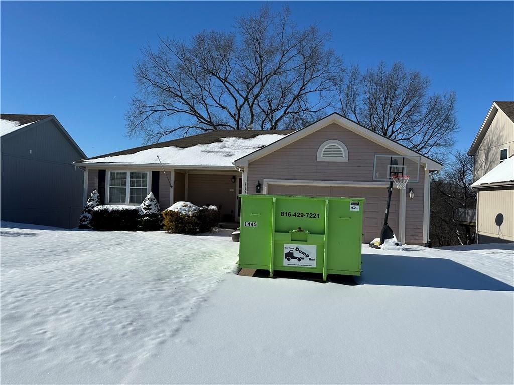 11302 N DITMAN Avenue, Kansas City, MO 64157