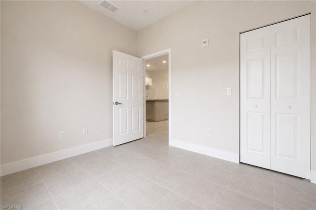 3313 SW 8th PL 202, Cape Coral, FL 33914