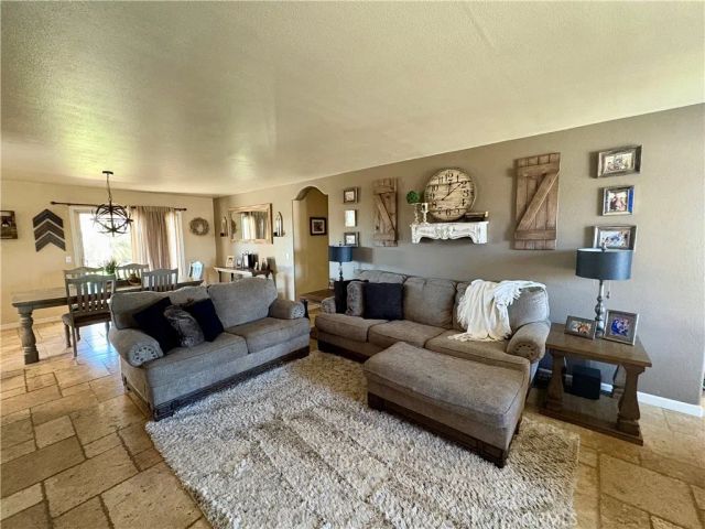 11748 Monte Vista, Chino, CA 91710