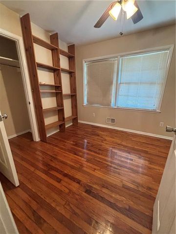 5055 CROWE Drive, Smyrna, GA 30082