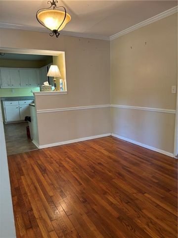5055 CROWE Drive, Smyrna, GA 30082