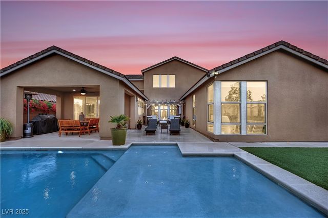 8430 Skye Crossing Street, Las Vegas, NV 89166