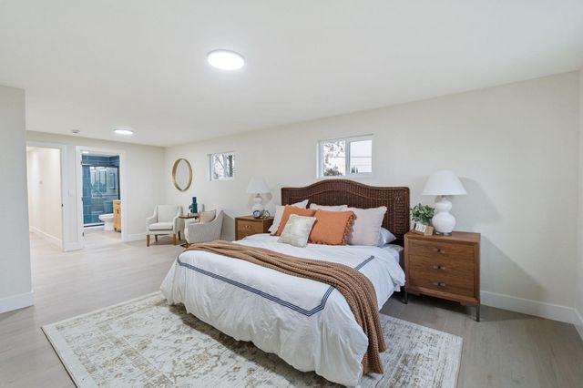 330 Tenaya Ave, Sacramento, CA 95833