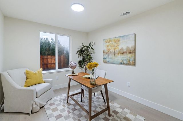 330 Tenaya Ave, Sacramento, CA 95833