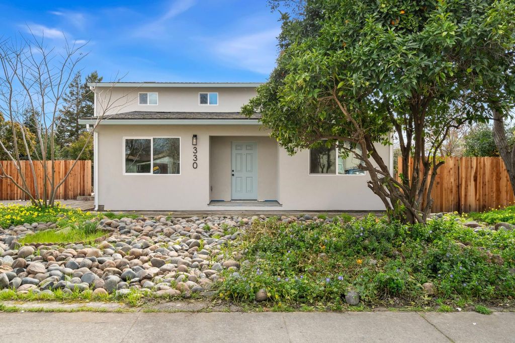330 Tenaya Ave, Sacramento, CA 95833