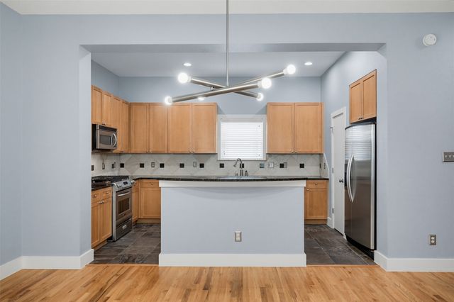 4830 Cedar Springs Road 30, Dallas, TX 75219