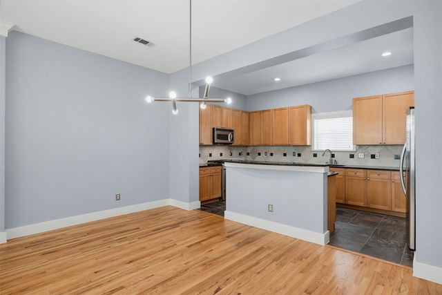 4830 Cedar Springs Road 30, Dallas, TX 75219