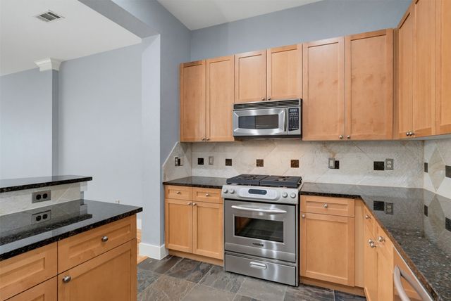 4830 Cedar Springs Road 30, Dallas, TX 75219
