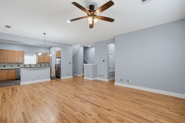 4830 Cedar Springs Road 30, Dallas, TX 75219