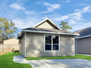 9770 Blackgum Drive, Willis, TX 77318