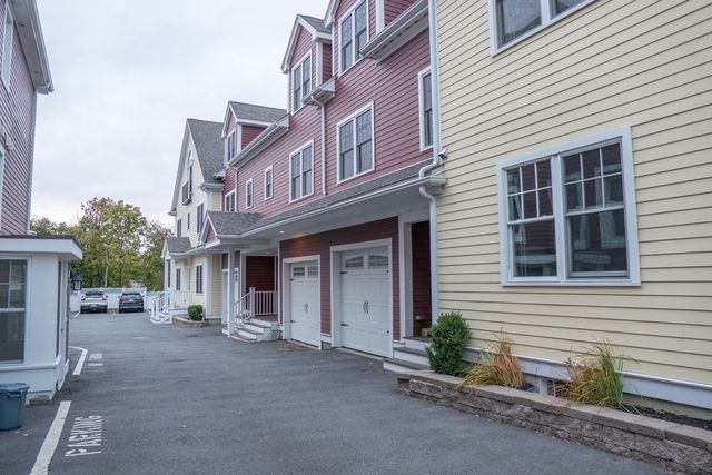 9 Park Street 4, Boston, MA 02122