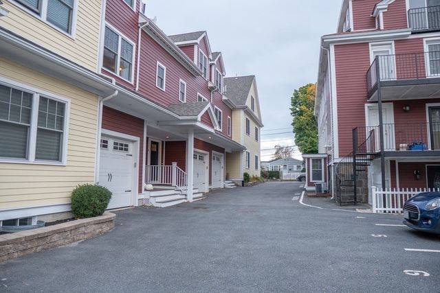 9 Park Street 4, Boston, MA 02122