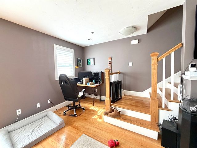 9 Park Street 4, Boston, MA 02122