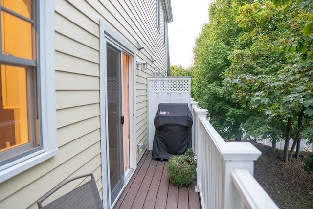 9 Park Street 4, Boston, MA 02122