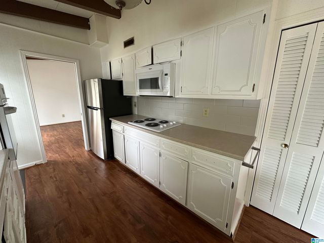 1834 MONTCLAIR LANE, Vestavia Hills, AL 35216