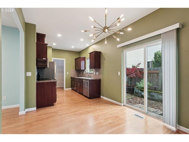 18232 Sw ORLOV Ct, Beaverton, OR 97078