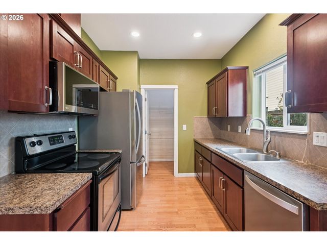 18232 Sw ORLOV Ct, Beaverton, OR 97078