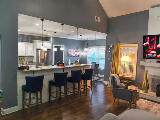 4104 Stony Point Dr, La Vergne, TN 37086