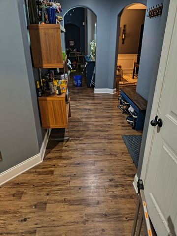 4104 Stony Point Dr, La Vergne, TN 37086