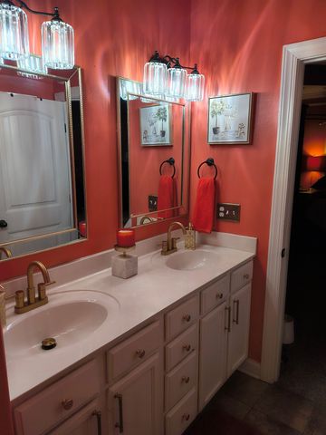 4104 Stony Point Dr, La Vergne, TN 37086